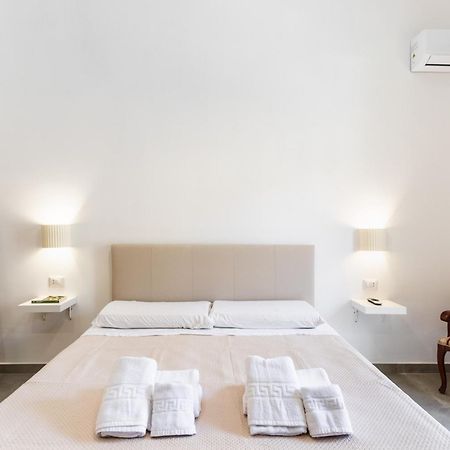Il Moro Rooms Avola Exteriör bild